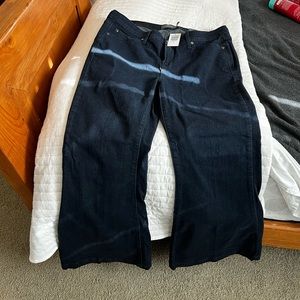Torrid flare dark jeans size 14 short…NWT
